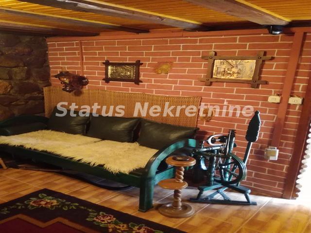 Čardak-Glavica-Vasionsko imanje u Rajskoj Bašti sa rustičnim sadržajima-065/385 8880