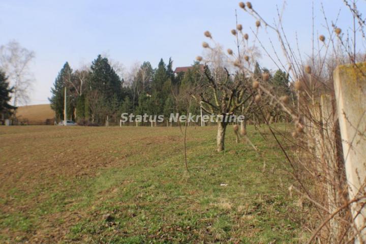 Fruška gora- plac u Građevinskoj zoni - 3415 m2