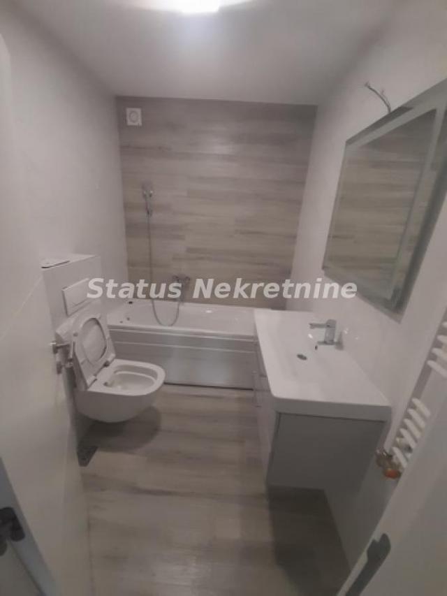 Petrovaradin-Useljiv Nov stan 116m2 sa dva Garažna Mesta-065/385 8880