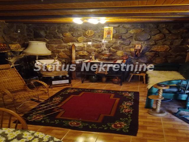 Čardak-Glavica-Vasionsko imanje u Rajskoj Bašti sa rustičnim sadržajima-065/385 8880