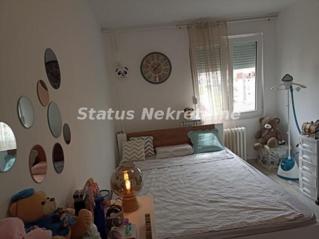 Sajam-uknjižen Jednosoban stan 37 m2 u poželjnom kraju-065/385 8880