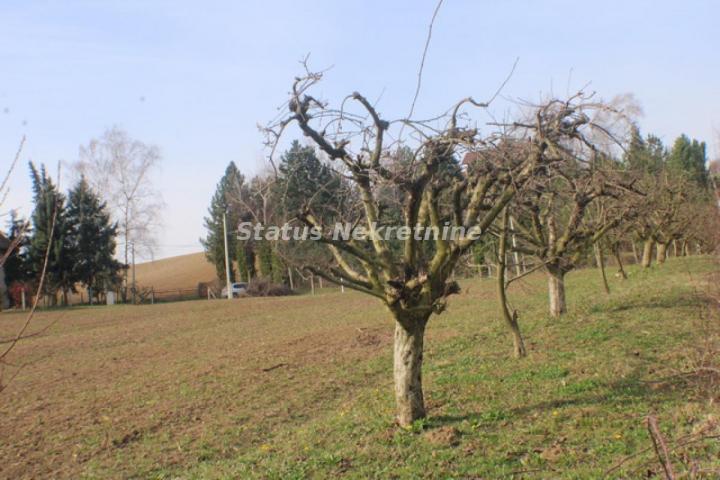 Fruška gora- plac u Građevinskoj zoni - 3415 m2