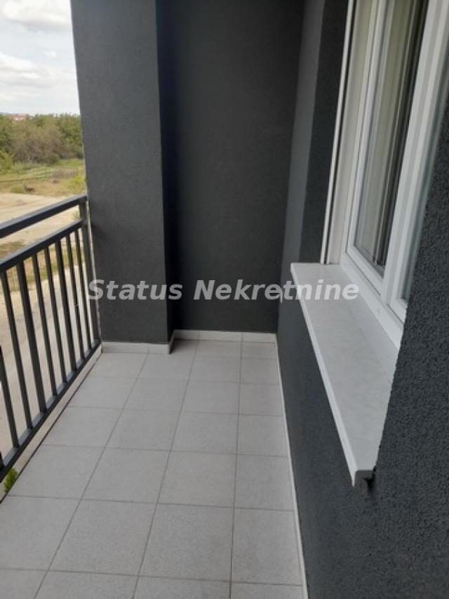 Adice-Uknjižen Namešten Šestosoban stan 170 m2-065/385 8880