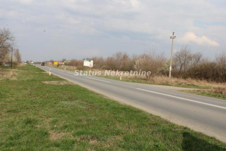 Uknjižen Građevinski Plac 1047 m2 u okolini Zrenjanina-065/385 8880