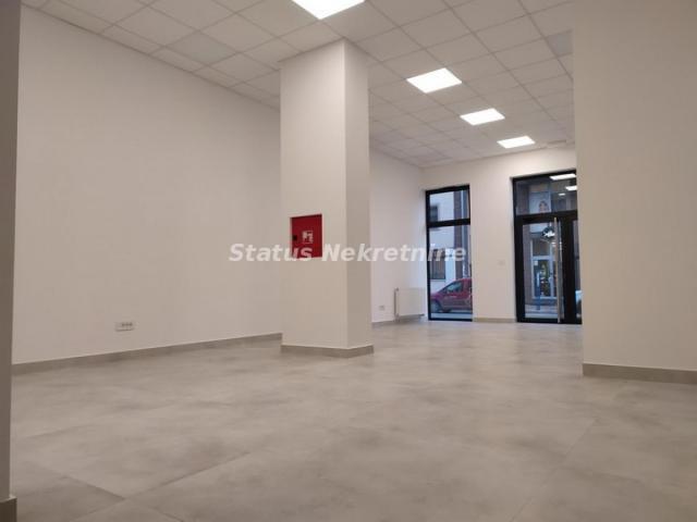 Podbara-*Naša Preporuka*-Useljiv Izuzetan Nov Lokal 100 m2 u blizini Centra grada-065/385 8880