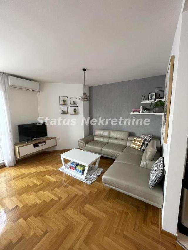 Extra duplex- stan u Centru Grada