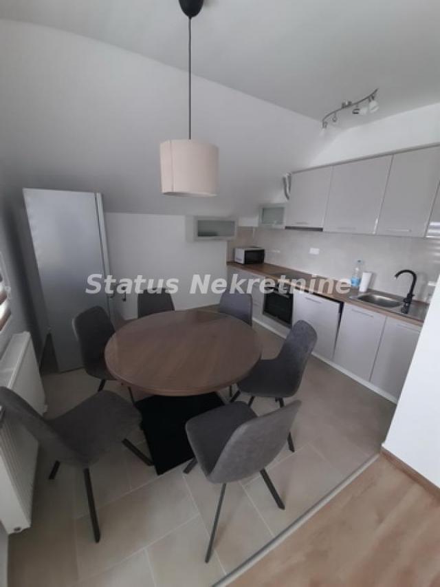 Adice-Uknjižen Namešten Šestosoban stan 170 m2-065/385 8880