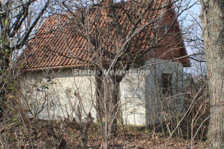 Ledinci-Liparije-Uknjižen Građevinski Plac 3080 m2 sa Fantastičnim Pogledom-065/385 8880