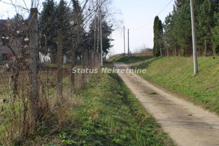 Fruška gora- plac u Građevinskoj zoni - 3415 m2