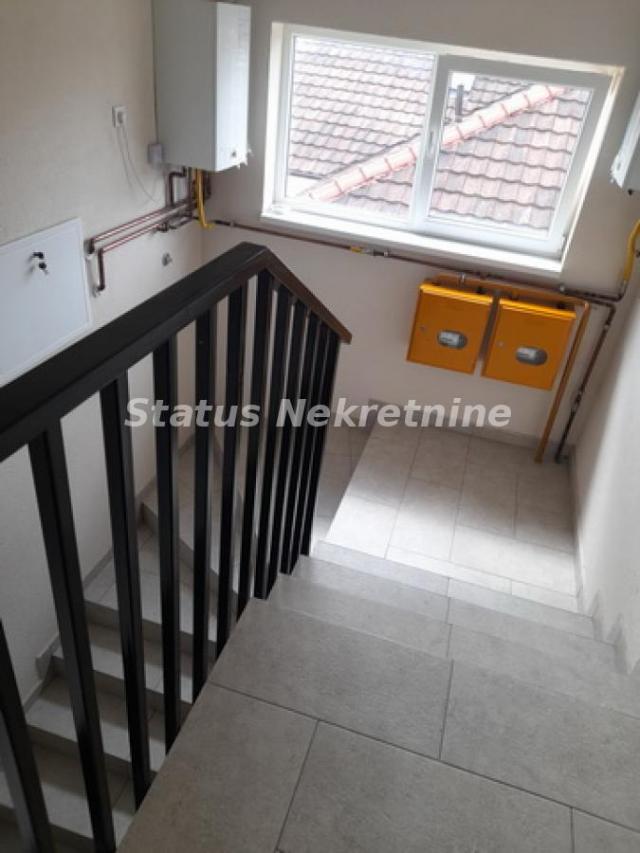 Adice-Uknjižen Namešten Šestosoban stan 170 m2-065/385 8880