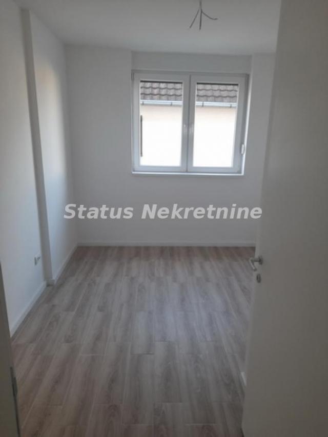 Adice-Useljiv Trosoban stan 62 m2 na Poželjnoj Top Lokacij-065/385 8880