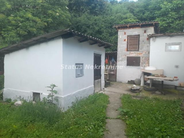 Kuća na Grigovcu za uživanje Plac 2771 m2 u Rajskoj Bašti-065/385 8880