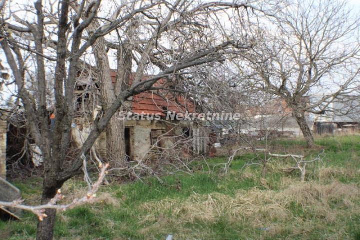 ***SNIŽENA CENA ***Uknjižena Ruševna kuća 116 m2 NA PLACU OD 14. 48 a u okolini Zrenjanina-065/385 8