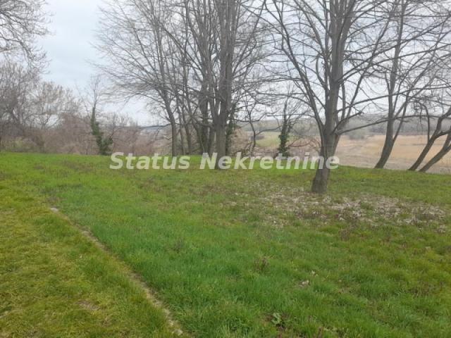 Petrovaradin-Građevinski Plac 505 m2 kod crkve na Tekijama-065/385 8880