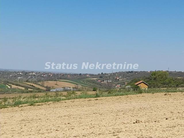 Bukovac-Mala Rustična Vikendica na Placu od 2934 m2-065/385 8880