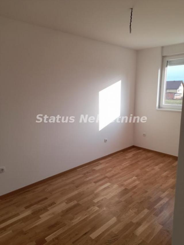 Adice-Veliki Četvorosoban stan 82 m2 u mirnom kraju-povrat PDV-065/385 8880