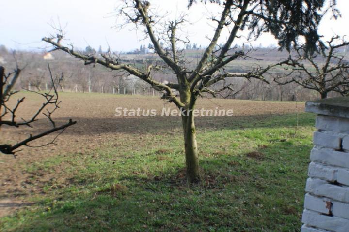 Fruška gora- plac u Građevinskoj zoni - 3415 m2