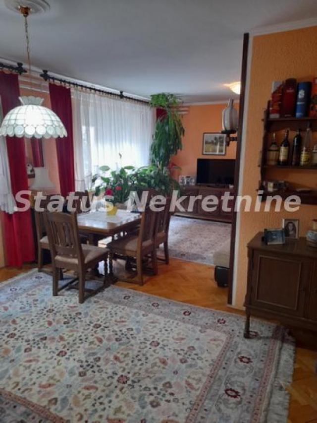 Lepo sređena dvorišna spratna kuća 128 m2 u blizini Jodne Banje-065/385 8880