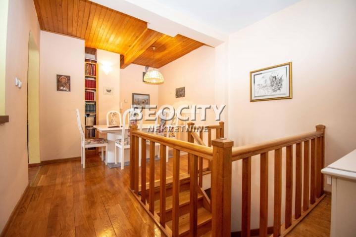 Čukarica, Golf, Beogradskog bataljona, 4. 5, 137m2, 326000EUR