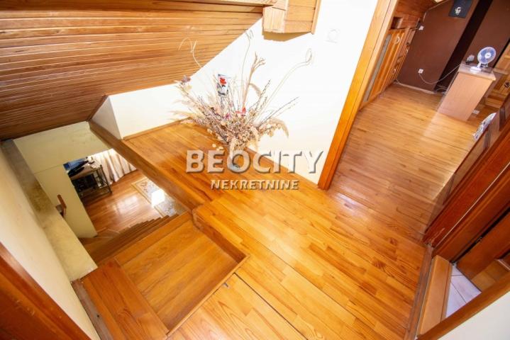 Čukarica, Golf, Beogradskog bataljona, 4. 5, 137m2, 326000EUR