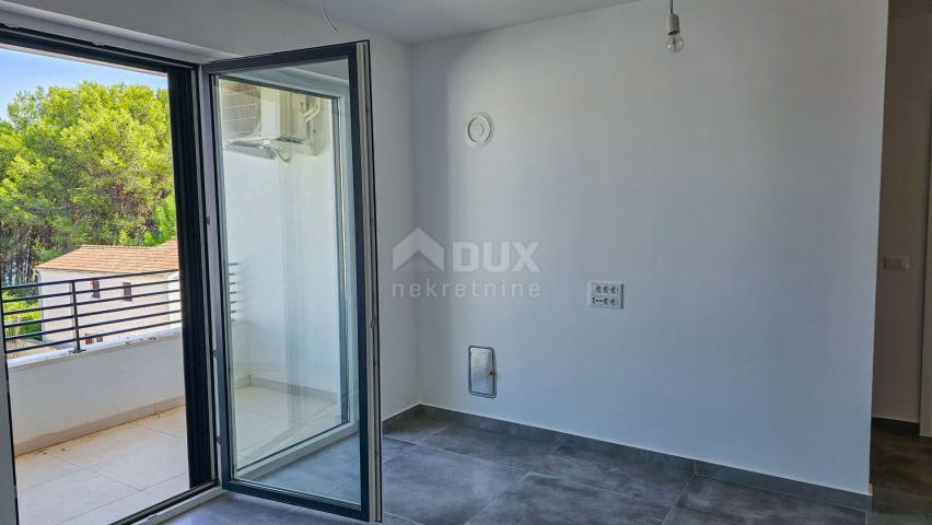 MALI LOŠINJ, NEREZINE - Apartment in a new building, 80 m from the sea