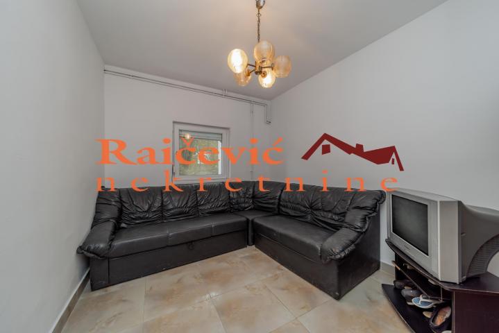 BARAJEVO MELJAK 280m2 , 2T , 1500e