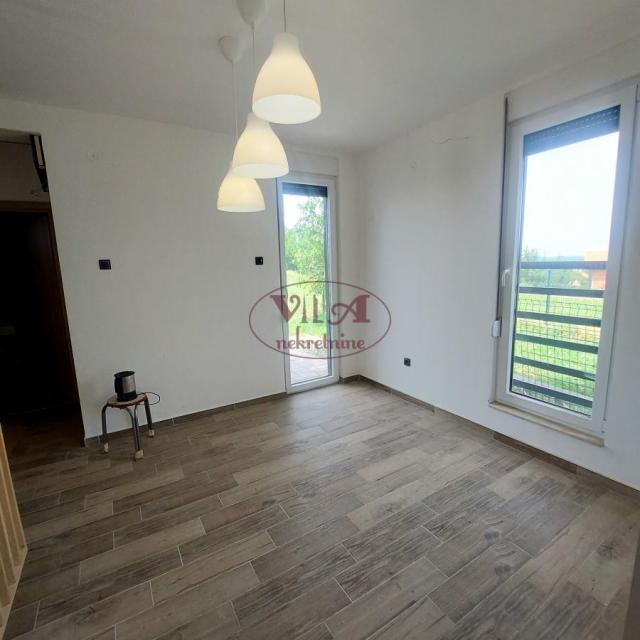 Novi Sad, Petrovaradin, Elegantna lux vila sa predivnim pogledom na Frušku goru