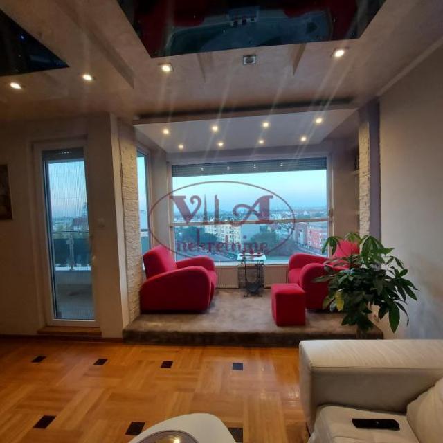 Novi Sad, Bulevar Patrijarha Pavla, lux penthouse