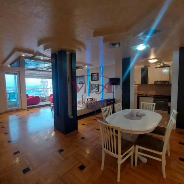 Novi Sad, Bulevar Patrijarha Pavla, lux penthouse