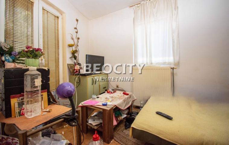 Rakovica, Petlovo brdo, Nićifora Ninkovića + terasa 20, 1. 5, 35m2, 54000EUR