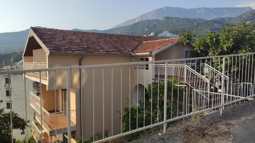 Prodajem Stan 85m2 sa Dvorištem - Herceg Novi - Topla 2