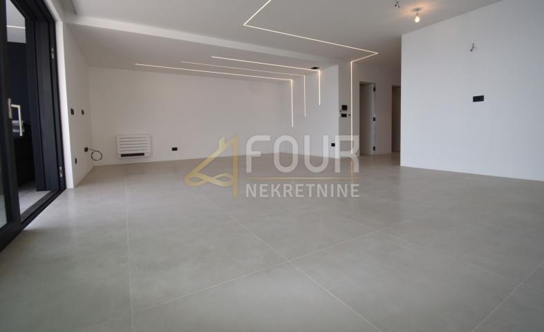 Wohnung Opatija - Centar, Opatija, 112,28m2