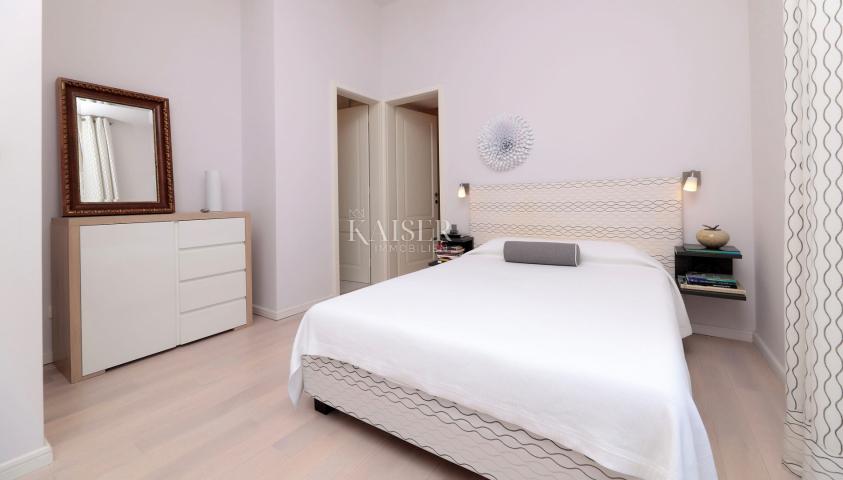 Flat Volosko, Opatija, 82m2