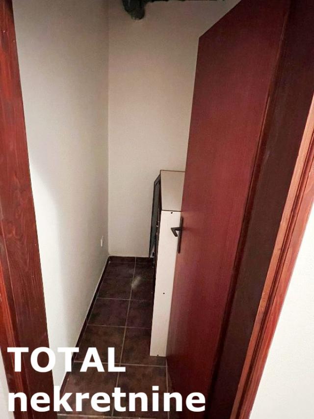 2 Dvosoban stan NOVI SAD, 83430€