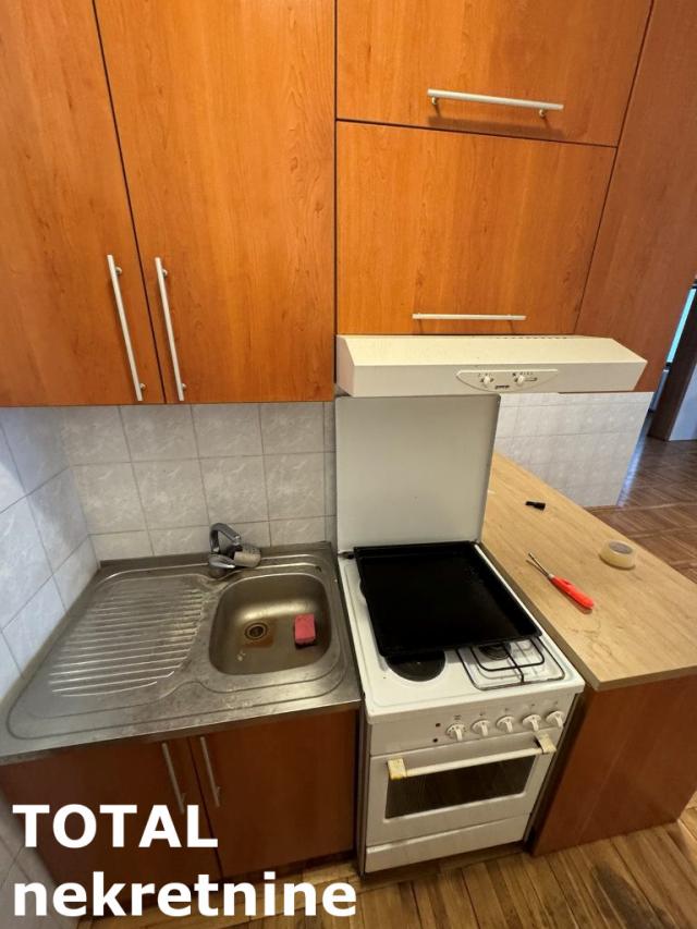 3. 5 Troiposoban stan NOVI SAD, 169950€