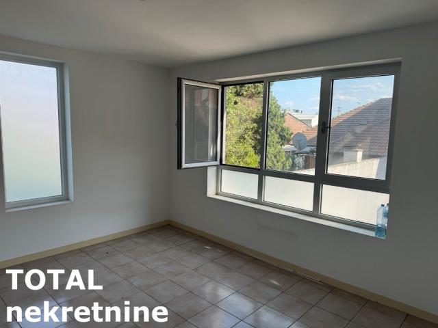 3. 5 Troiposoban stan NOVI SAD, 169950€