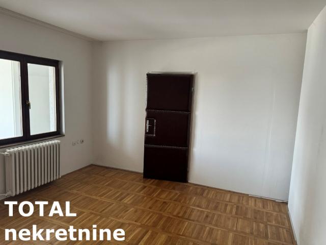 3. 5 Troiposoban stan NOVI SAD, 169950€