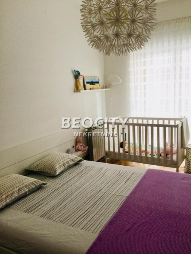 Novi Sad, Liman 3, Narodnog fronta, 2. 0, 56m2, 196000EUR