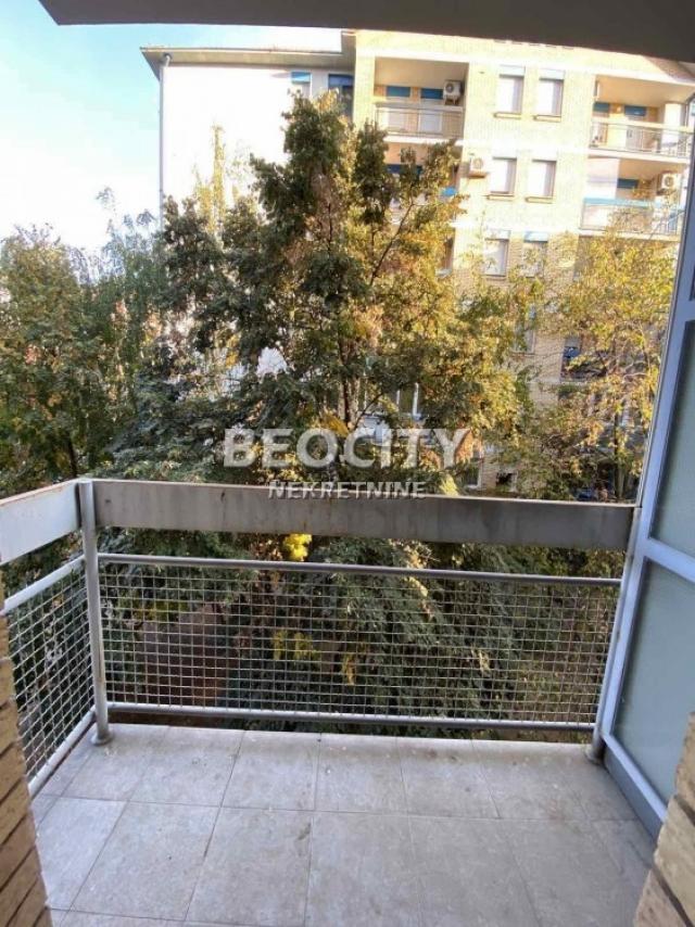 Novi Sad, Liman 4, Jožefa Marčoka, 3. 0, 97m2, 270000EUR