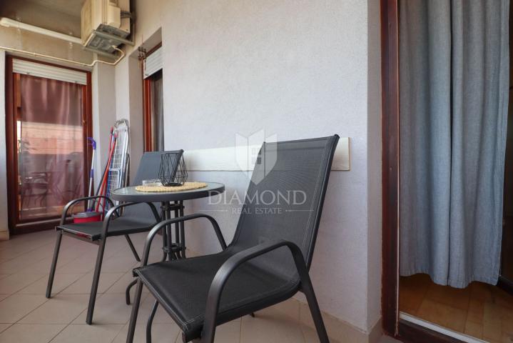 Rovinj, near the center, furnished apartment with a large terrace