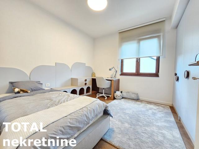 4 Četvorosoban stan NOVI SAD, 531380€