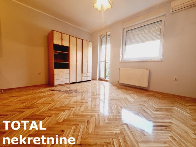 0. 5 Garsonjera NOVI SAD, 69000€