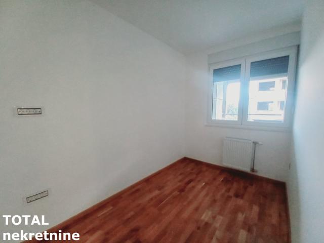 3 Trosoban stan NOVI SAD, 182870€