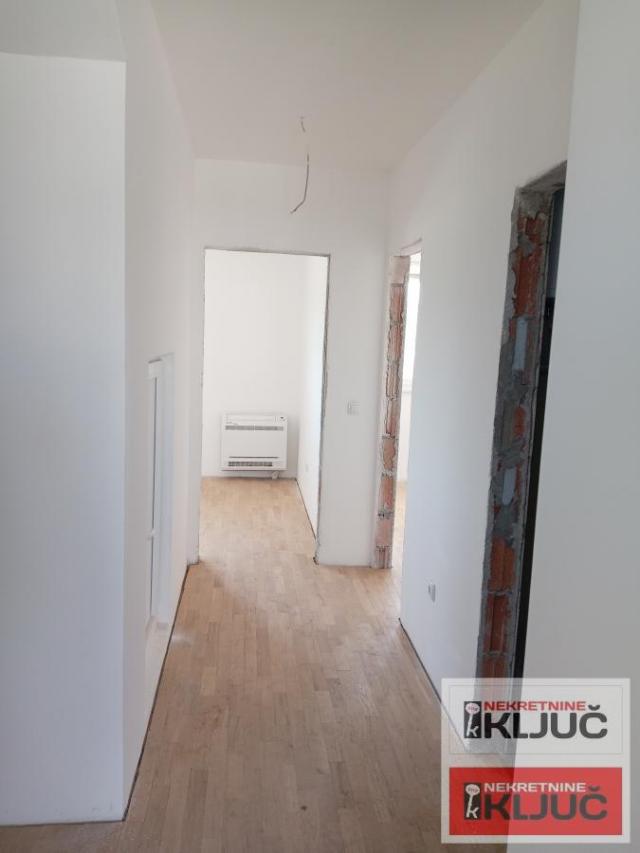 SREMSKA KAMENICA, 60m2, Trosoban, Novogradnja