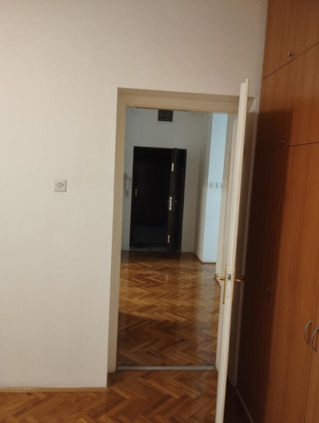 CENTAR 80m2 Novi Sad