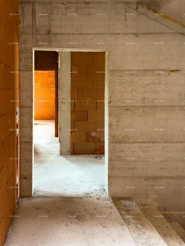 Wohnung Zum Verkauf steht eine Wohnung mit Meerblick, Peroj