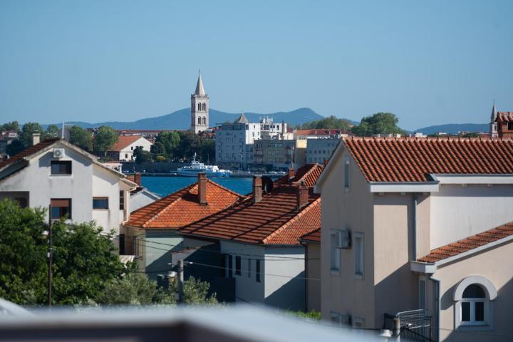 Zadar, Borik, luksuzan penthouse NKP 137, 26 m2 s terasama na TOP lokaciji!