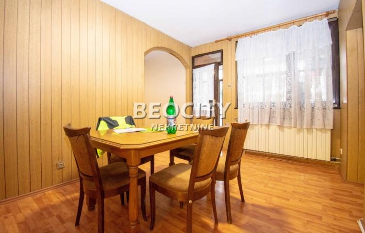 Rakovica, Petlovo brdo, Omladinsko šetalište, 4. 0, 121m2, 157000EUR kuća sa dvorištem