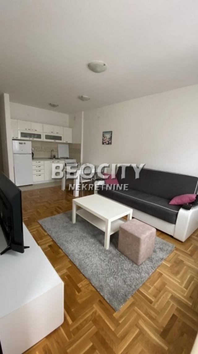 Novi Sad, Bulevar patrijarha Pavla,  Jerneja Kopitara, 2. 0, 42m2, 400EUR