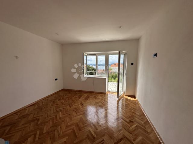 Crikvenica apartman 64m2 sa pogledom na more 